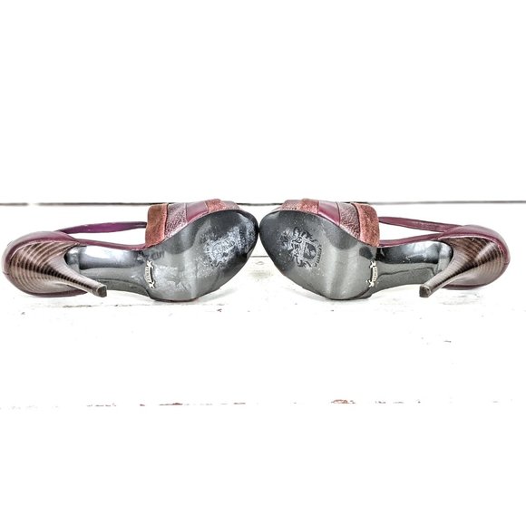 Fergie maroon burgundy suede leather chevron high heel platform open toe heels - Picture 8 of 8